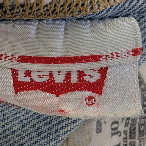 Levi's® Premium 501® Original Fit Women's Jeans, size W25 L32 - Picture 14 of 16